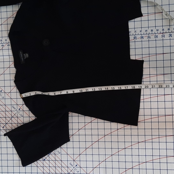 Cable & Guage 3/4 Sleeve Cardigan - Picture 4 of 6